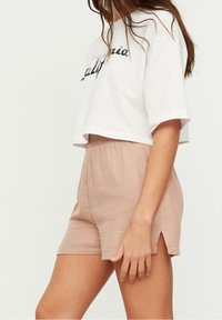 Trendyol Šortky - beige