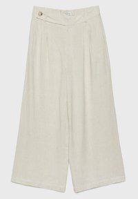 Pantalon large en lin de couleur beige clair avec plis sur le devant et fermeture à un bouton. Texture lisse, design décontracté.