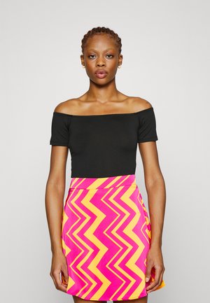 Even&Odd Βασικό μπλουζάκι - black