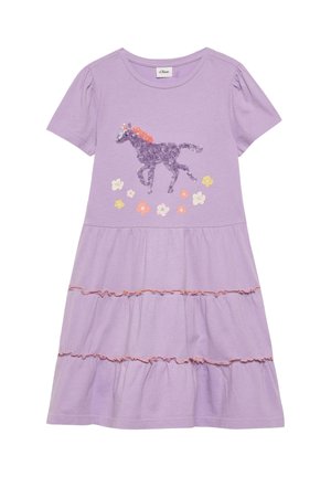 Fliederfarbenes Kurzarmkleid mit mehrlagigem Rock, verziert mit einem lila Paillettenpferd und bestickten pastellfarbenen Blumen auf der Brust.