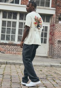 Legacies BENFICA LISSABON GLORIOSO - Marškinėliai su spaudiniu - off white