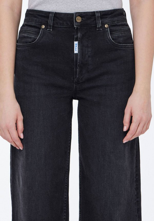 BAALDO - Flared Jeans3