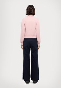 Paul & Joe Strickpullover - rose