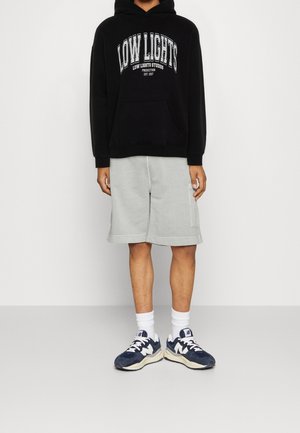 LOW LIGHTS STUDIOS® Jersey con capucha - black