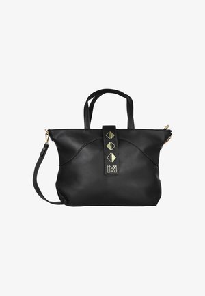 Bolso Tote de cuero negro con doble asa y una correa de hombro extraíble. Presenta un destacado acento de hardware en tono dorado en la correa.