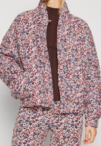 Fabienne Chapot Overgangsjakke - pink