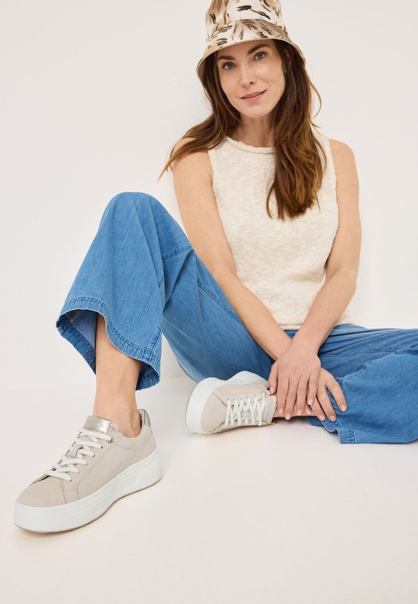 COMFORT T- FLOW EXTRA-DÄMPFUNG - Sneaker low - beige nubuk