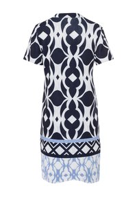 Korte mouw jurk met een marineblauw en wit geometrisch patroon, voorzien van een lichtblauwe afgewerkte zoom en een gladde stoftextuur.
