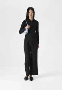 Abercrombie & Fitch SLIM - Kardigán - black beauty