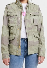Superdry & Co Tunn jacka - khaki