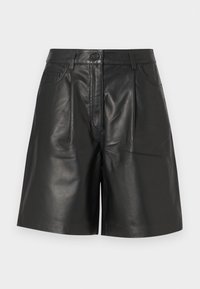 SLFVISTA - Short - black