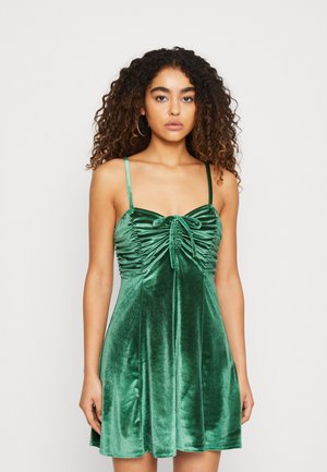 WAL G. CLAIRE GATHERED MINI - Cocktail φόρεμα / Φόρεμα για πάρτι - pea green