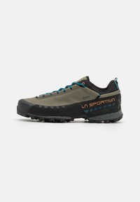 La Sportiva TX5 LOW GORE TEX Hiking shoes clay/maple/taupe
