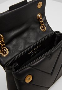Kurt Geiger London MINI KENSINGTON X BAG - Borsa a tracolla - black