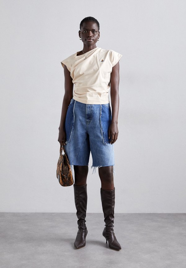 HEBO - Basic T-shirt - beige2