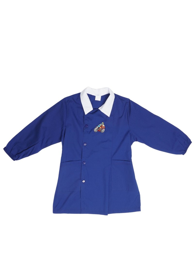 Camicia blu con bottoni, maniche lunghe, colletto bianco, due tasche frontali e un design ricamato di motocicletta sul petto.