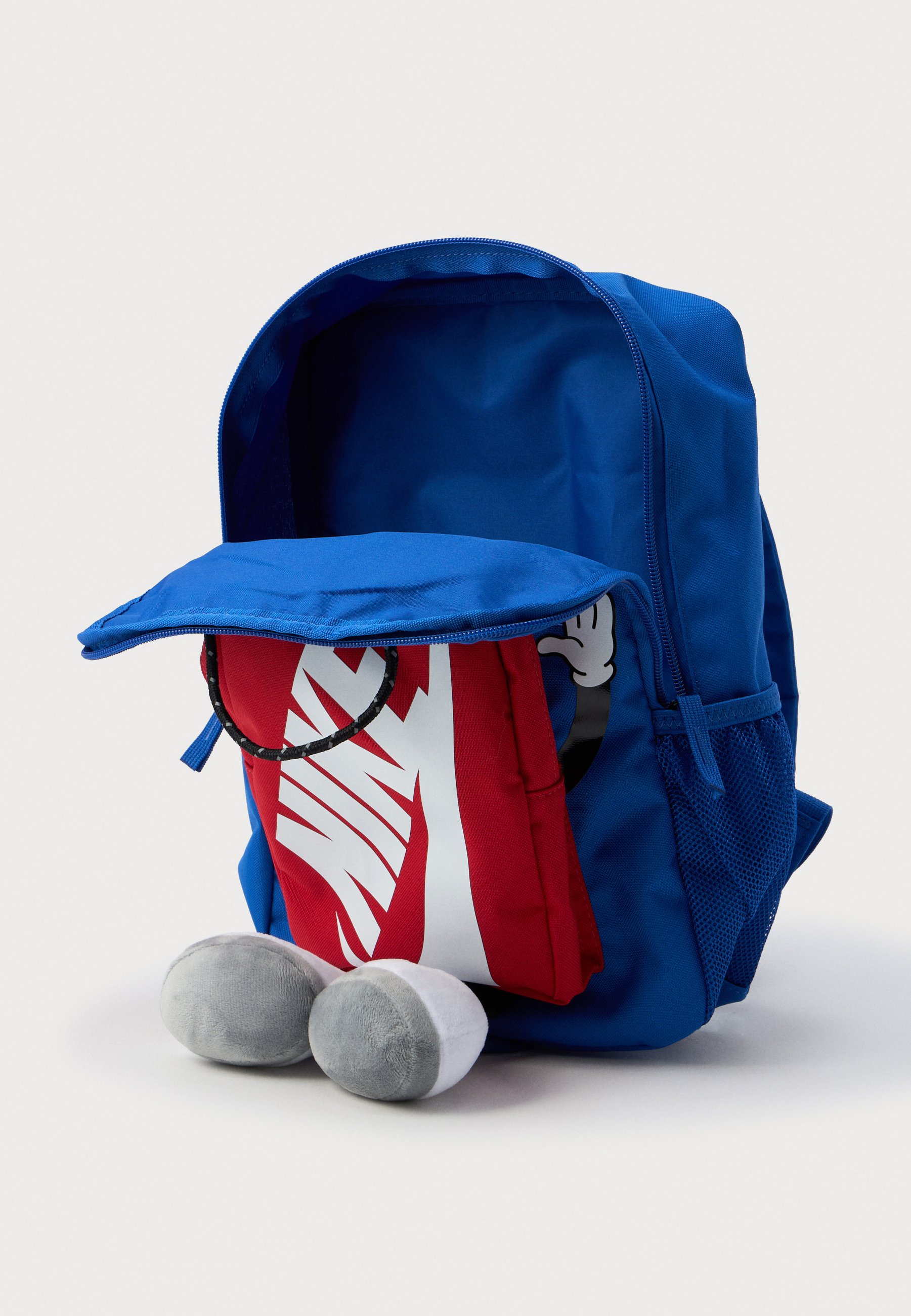 red white and blue nike backpack
