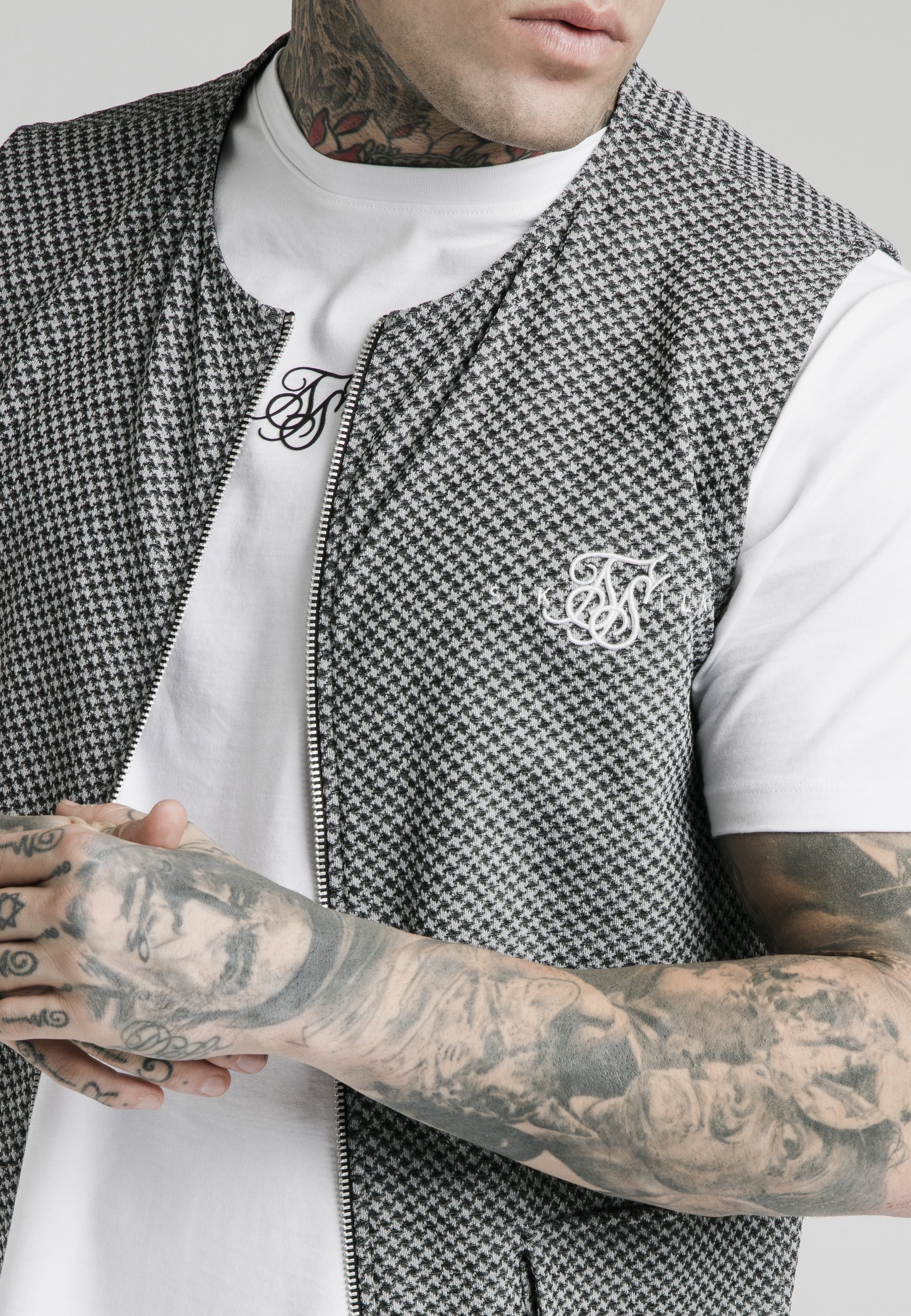 SIKSILK Chaleco - black white/negro - Zalando.es