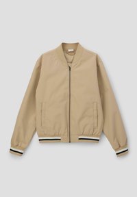 Beżowa kurtka bombka z zamek błyskawicznym z przodu, prążkowanym kołnierzem i paskowymi mankietami. Dwie boczne kieszenie i gładki, lekki materiał.