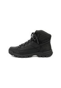 Bota de senderismo negra con un collar acolchado, parte superior sintética texturizada y puntera reforzada. Presenta cordones negros y una suela exterior rugosa y con tacos.