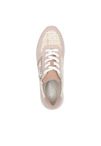 Sneaker beige con tomaia in tessuto testurizzato caratterizzato da tonalità pastello, punta tonda, lacci bianchi e una cerniera laterale. Soletta morbida e imbottita.