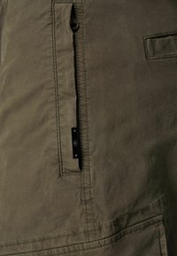 Next STRETCH UTILITY REGULAR TAPERED - Kareiviško stiliaus kelnės - mottled brown