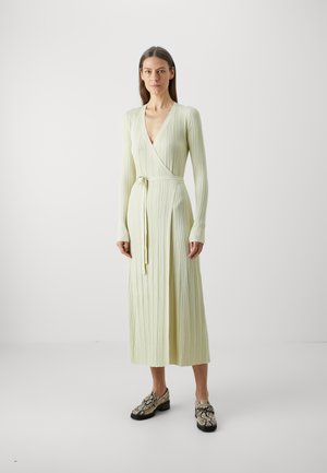 KLOE - Vestido de punto - pistacchio sorbet