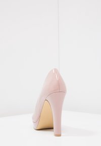 Even&Odd Lodičky na vysokém podpatku - light pink