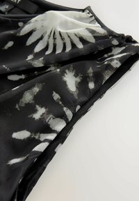REGULAR FIT SLEEVELESS RUCHED  - Palaidinė - black white print