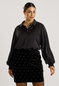 Non sélectionné, noir