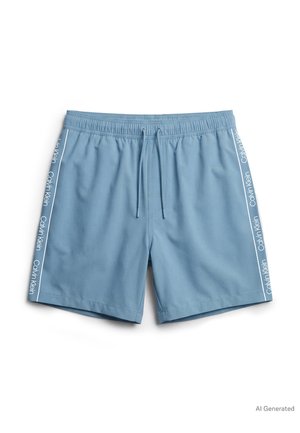 Bañador corto para hombre de color azul claro con cintura elástica, cordón frontal y rayas blancas con el logo de Calvin Klein a lo largo de cada lado.