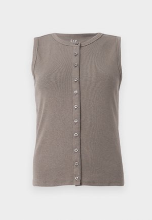 Débardeur gris sans manches avec une texture côtelée et un col rond. Présente une fermeture à boutons sur le devant avec cinq boutons espacés de manière uniforme.