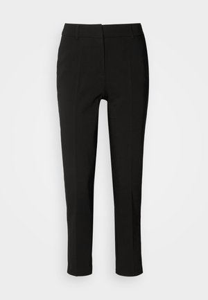 Pantaloni neri su misura con una vestibilità slim, frontale piatto e senza tasche visibili, caratterizzati da una texture liscia e una finitura pulita sul fondo.