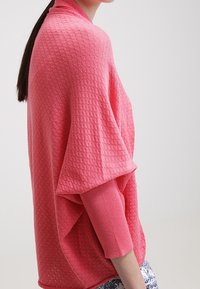 Even&Odd Kofta - coral