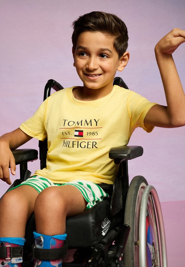 FLAG UNISEX - Print T-shirt - citronella3