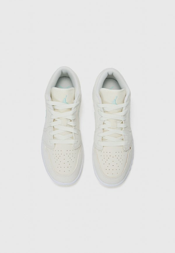 AIR JORDAN 1 LOW UNISEX - Trainers4