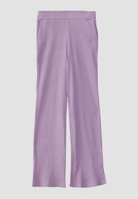 Unselected, lavendel