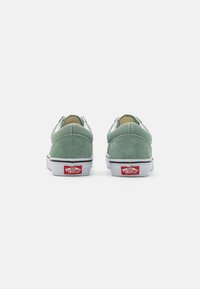Vans OLD SKOOL UNISEX - Sneakers basse - iceberg green