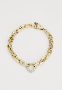 Bracciale in metallo dorato con chiusura a forma di cuore, decorato con strass trasparenti, caratterizzato da grandi maglie e una chiusura a moschettone sicura.