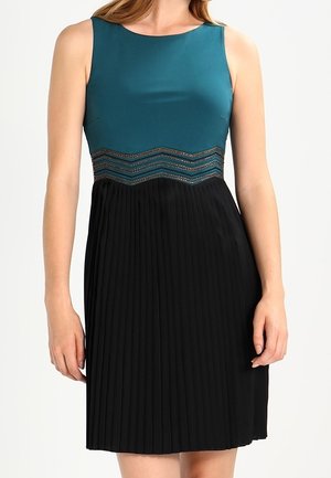 Vapaa-ajan mekko - black