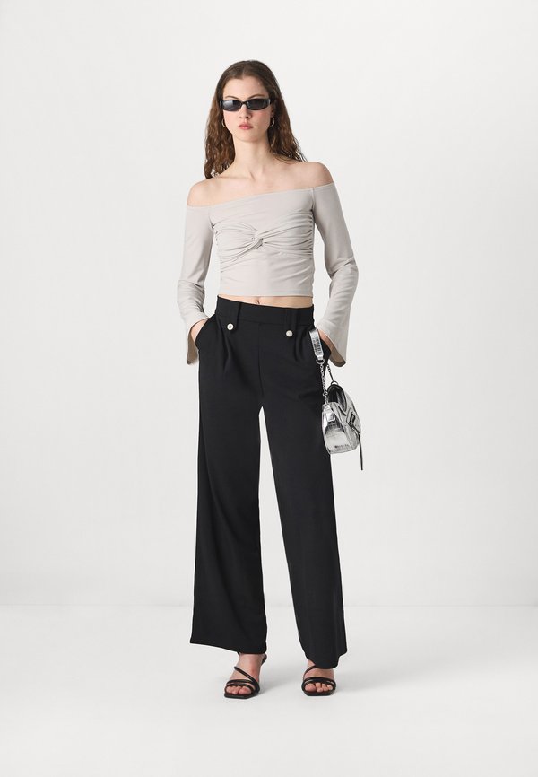 ONLSANIA BUTTON PANT - Trousers2