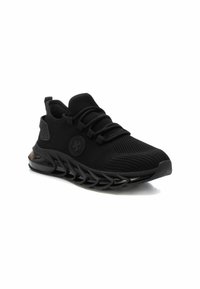 XTI Zapatillas - black