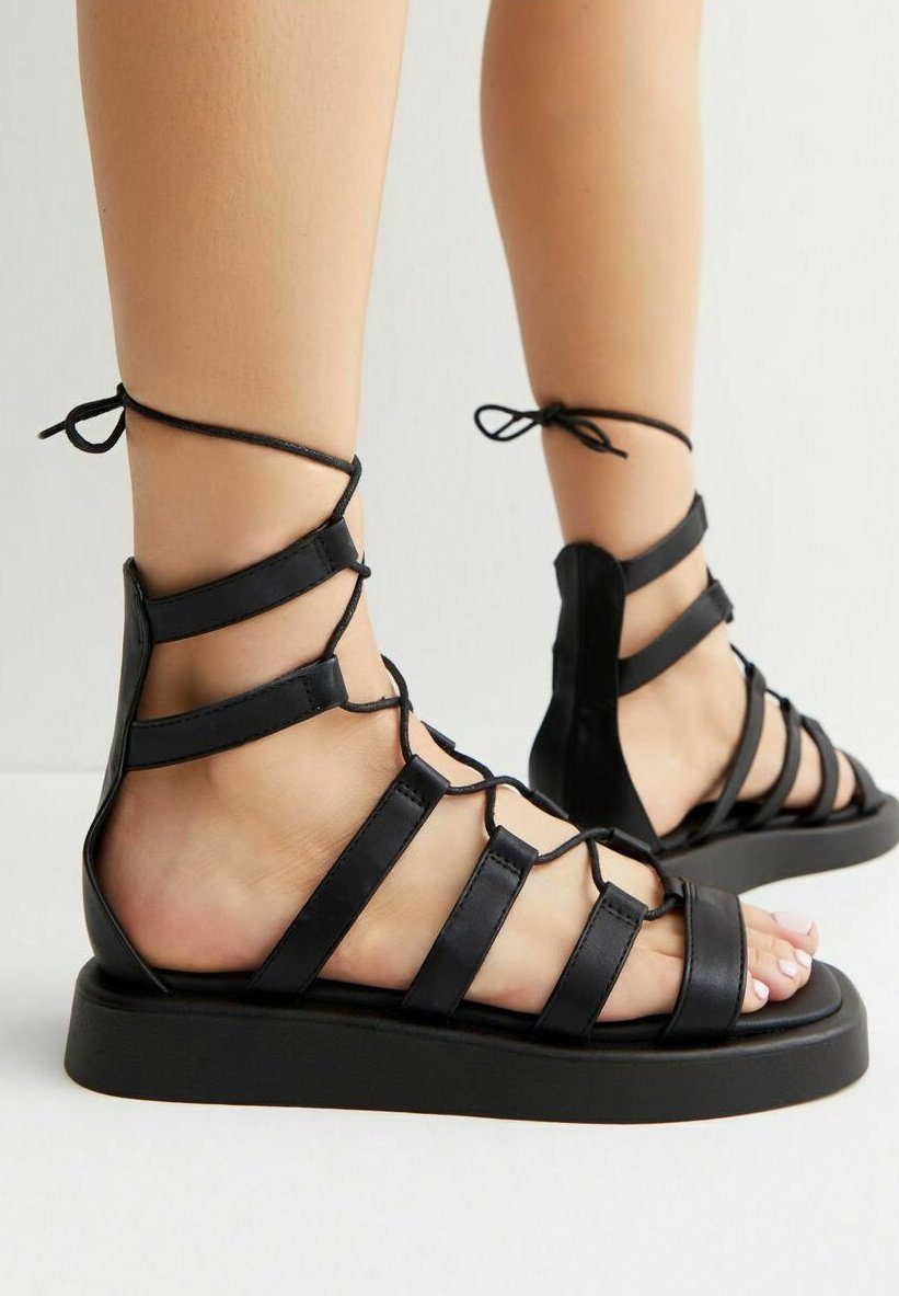 output Bijdrage Mooi New Look GLADIATOR - Sandalen met plateauzool - black/zwart - Zalando.nl