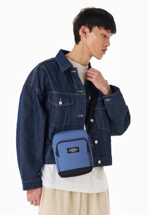 Eastpak, MINI BAG PRO UNISEX - Olkalaukku - cs light blue
