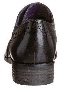 Clarks Veterschoenen - black