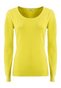 Maglione giallo a maniche lunghe con scollatura a barca, realizzato in materiale morbido, con polsini e orlo a coste per struttura e vestibilità.