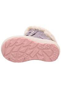 Lila Stiefel mit weißen Sprenkeln und Kunstfellbesatz, ausgestattet mit einer strukturierten rosa Gummisohle und Schnürdesign.