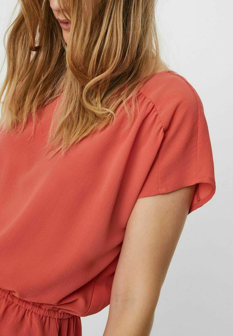Vero Moda Vmsasha Bali Ss Freizeitkleid Spiced Coral Rosa Zalando De 