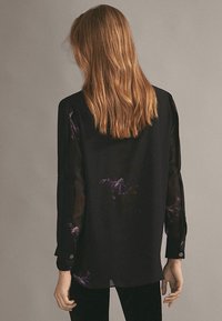 Massimo Dutti Bluzka