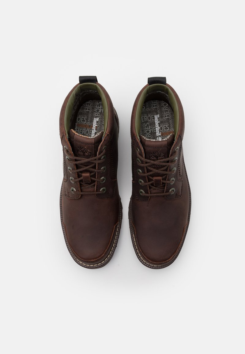 timberland chukka dark brown